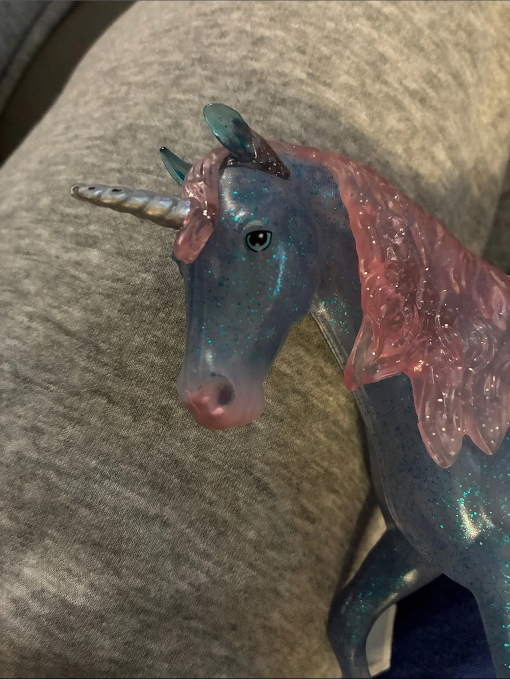 Lot of 2 Breyer Paddock Pals Skyla & pedal Unicorn Figure pink flower blue cloud